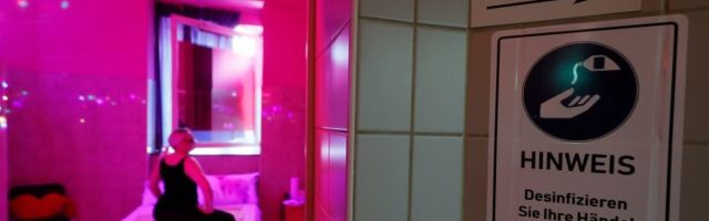ФОТО | Секс во время короны: немецкие бордели провели для туристов день открытых дверей