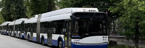 Какие дополнительные рейсы завтра организует Rīgas satiksme