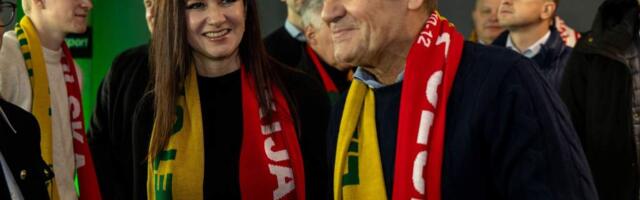 Дональд Туск: правительство готовится к возобновлению работы двух пунктов пропуска на границе с Беларусью