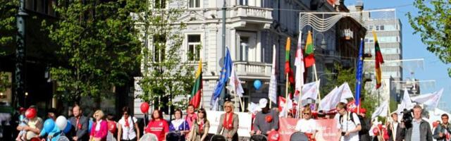 Парламентарии Литвы не согласились вычеркнуть 1 мая из списка праздничных дней