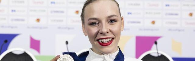 Эстонская фигуристка Нина Петрыкина завоевала на ЧЕ в Таллинне малую серебряную медаль