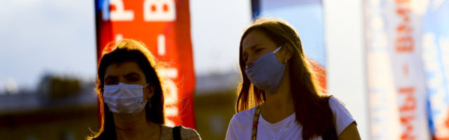 В России выявлено 8 248 новых случаев коронавируса. 193 человека умерло