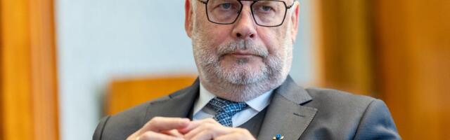 Алар Карис провозгласил закон о конкуренции