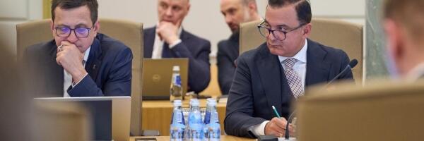 Самые крупные министерские бюро у Абу Мери, Силини и Спрудса