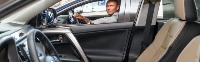 Автоналог обрушил продажи автомобилей. «В прошлом году была катастрофа, в этом – чрезвычайное положение»