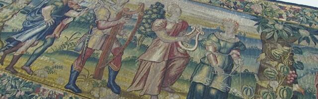 В Таллиннском городском музее извлекли из запасников уникальную коллекцию старинных гобеленов