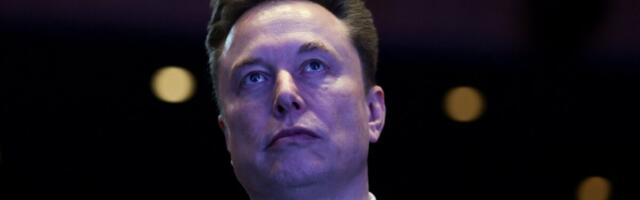 SpaceX на старте: компания сообщила своим сотрудникам, что готовится к возможному выходу на биржу