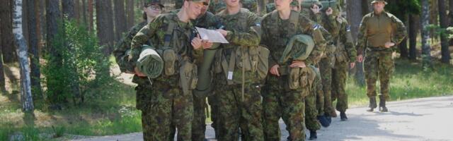 Что происходит с подростками в лагерях по обороне государства?