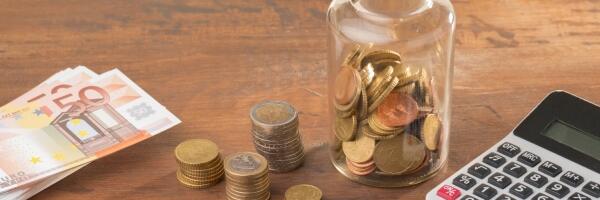 О чем пишет пресса: изъятие пенсионных средств, топливо для посевной