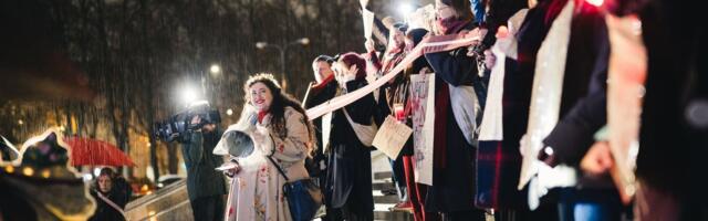 ФОТО | В Таллинне прошла акция протеста против решения Сейма Латвии выйти из Стамбульской конвенции