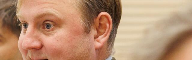 Подозреваемый в семейном насилии айтишник просится на свободу. Адвокат решил защитить его интересным способом