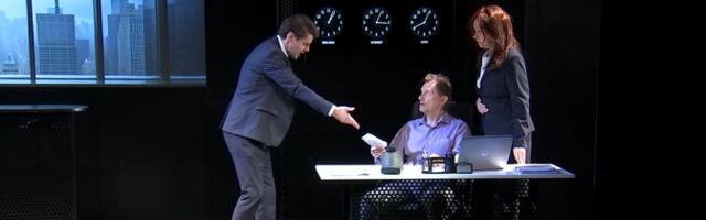 Премьера пьесы Мелоди Мюррей в "Ванемуйне" оказалась очень похожей на ее французскую постановку