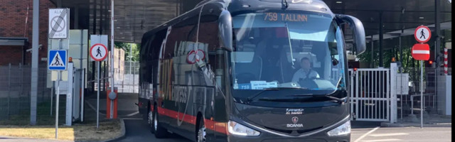 На границе в Нарве развернули 16 иностранцев