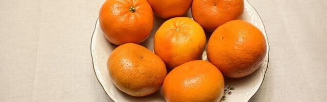 Терапевт по питанию: самыми коварными продуктами на новогоднем столе являются фрукты