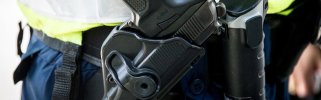 Под Хаапсалу полицейский выстрелил в мужчину. Он скончался на месте