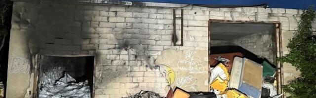 В Нарве в заброшенном гараже дважды за ночь тушили пожар