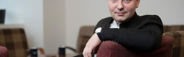 „Спасибо за подвиг“. Бывший центрист Максим Волков в соцсетях восхваляет День победы