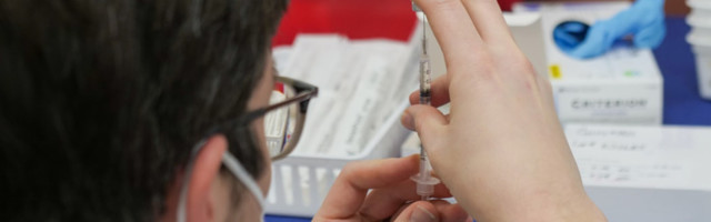 После вакцинации в Эстонии COVID-19 заболели более 80 привитых