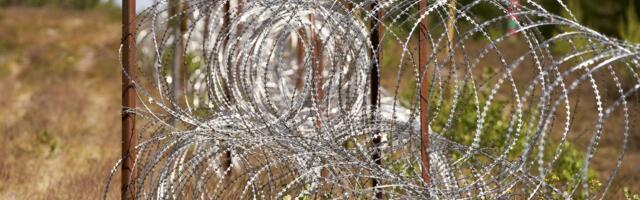 В Литву сбежал еще один российский офицер