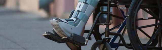 Людям с полной утратой трудоспособности упростят оформление пособий