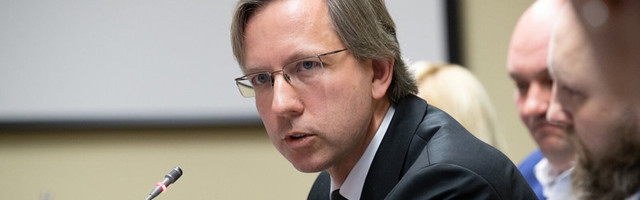 Ввладелец фабрики по производству роялей баллотируется в президенты?