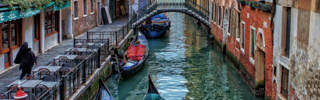 В каналы не прыгать! Как Италия воспитывает туристов
