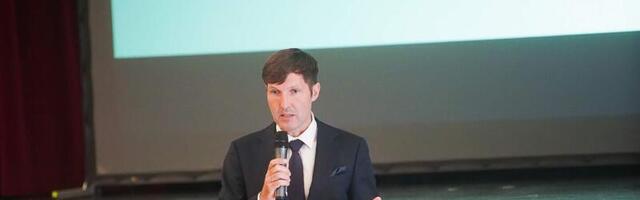 РЕЙТИНГИ ⟩ Популярность EKRE бьёт рекорды, центристы теряют избирателей