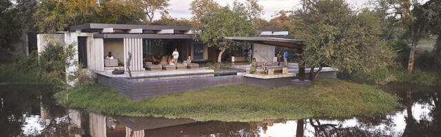 Friendmoons в Африке: сафари, искусство и вино в формате частной виллы