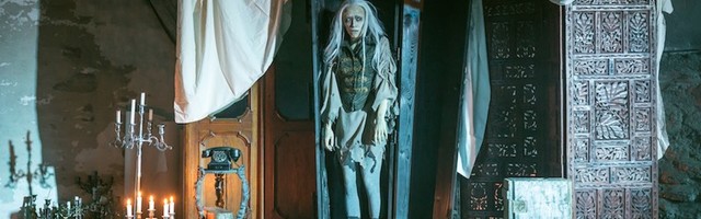 Премьера онлайн-спектакля «Кентервильское привидение» на русском языке