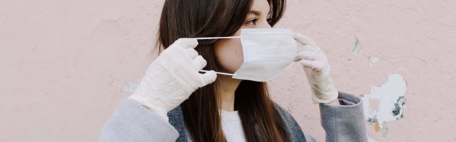 Масочный режим в Эстонии: чем это чревато для кожи и как ее защитить