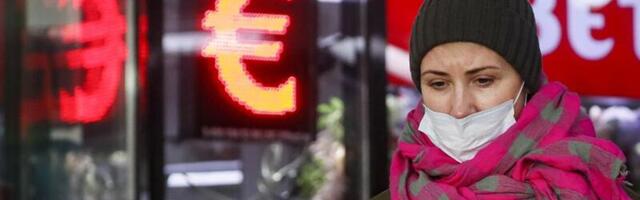 "Будет что угодно. Но хуже, чем сейчас". Как изменилась повседневная жизнь в России с начала войны