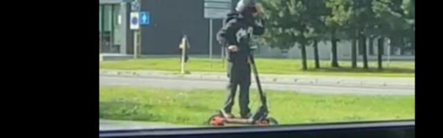 Полиция просит помощи в установлении личности водителя самоката