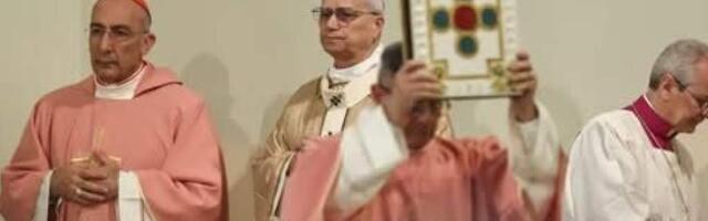 Папа римский призвал прекратить войну с Ираном