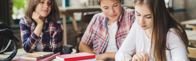 В случае ослабления COVID-19 с 15 мая постепенно начнется восстановление учебной работы