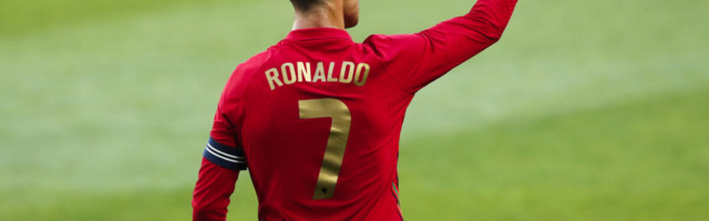 СЕГОДНЯ: Роналду и Португалия начинают защиту чемпионского титула