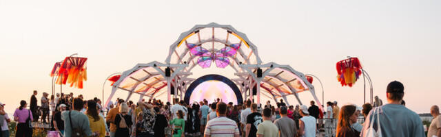 ФОТО: второй день I Land Sound принес летний зной на полуостров Иллику