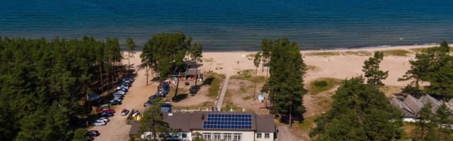 Воскресный день на берегу моря: недалеко от Таллинна пройдет пляжное мероприятие с музыкой, коктейлями и угощениями