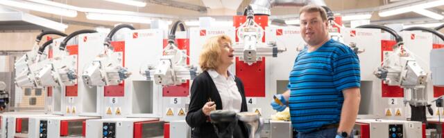 Сын построил для матери современную фабрику