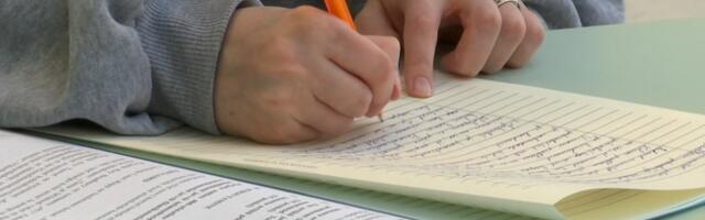 Экзаменационный период для выпускников гимназий начался с экзамена по эстонскому языку