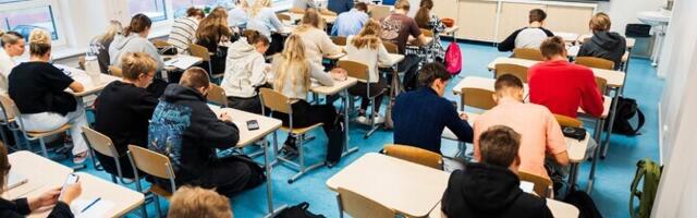 Гимназиям приходится менять условия приема из-за неготовности системы SAIS3