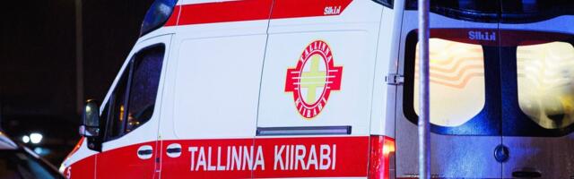 В Таллинне на пешеходном переходе сбили женщину