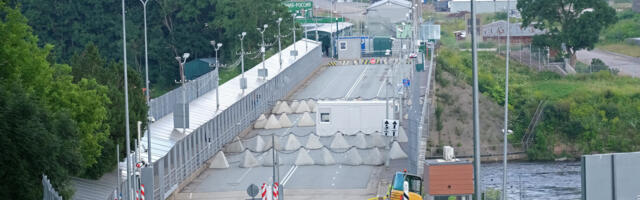 Полиция: на мосту Дружба установят дополнительные заграждения