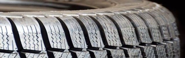 с 1 декабря использование зимней резины в Эстонии является обязательным