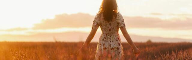 «Я люблю чужих детей, но не хочу своих»: 8 женщин из Эстонии — о том, почему они выбрали быть чайлдфри