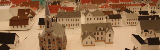 Возвращенная реальность – улочки старинной Нарвы, теплицы президента и обиталище датского рыцаря
