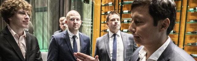 Кто кого? За пять недель до решающего конгресса Центристской партии поддержка Кийка и Кылварта выровнялась