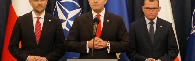 Президент Польши наложил вето на закон о соцпомощи безработным украинским беженцам