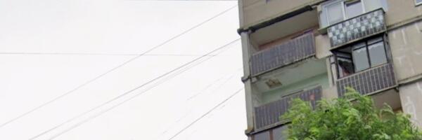 О чем пишет пресса: недекларированные партнеры должностных лиц, демонтаж свисающих кабелей