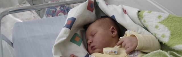 Закрыть нельзя оставить. Роддом в 100 километрах от дома станет новой реальностью?