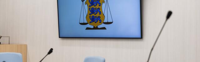 Владелец стриптиз-клуба признан виновным в изнасиловании и покупке секса у несовершеннолетней 